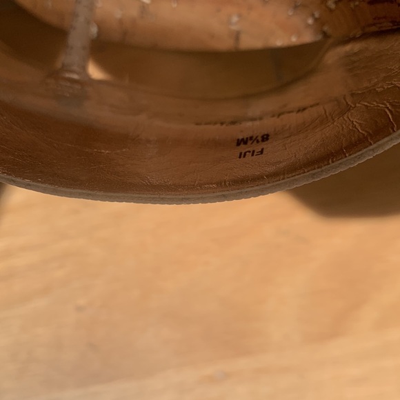 NWT DONALD PLINER Fiji  Metallic Zebra white Wedge Thong  Sz 8.5 - Picture 8 of 11